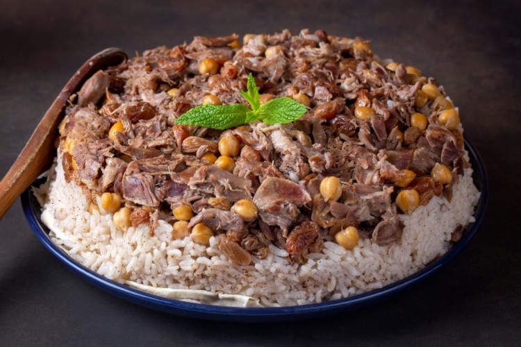مقلوبة لحم
